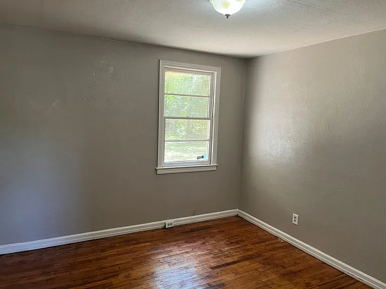 2914 Blan St — Photo 15