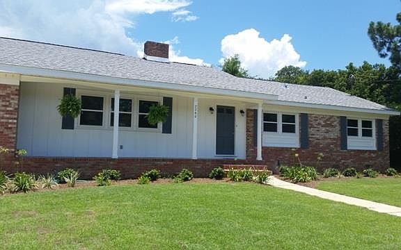 2nd image of 2260 Dupont Dr