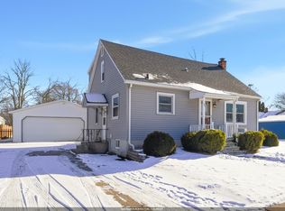 21 N Bell St, Fond Du Lac, WI 54935