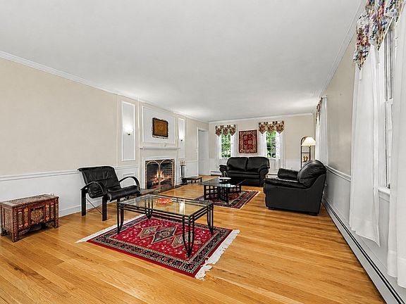 4th image of 192 Peakham Rd