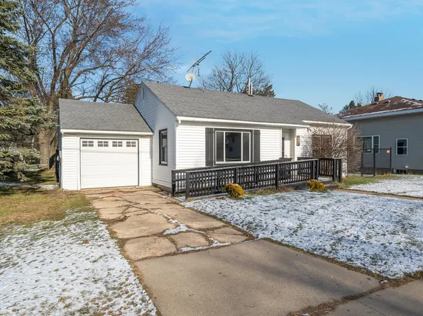 538 W North St, Plainfield, WI 54966