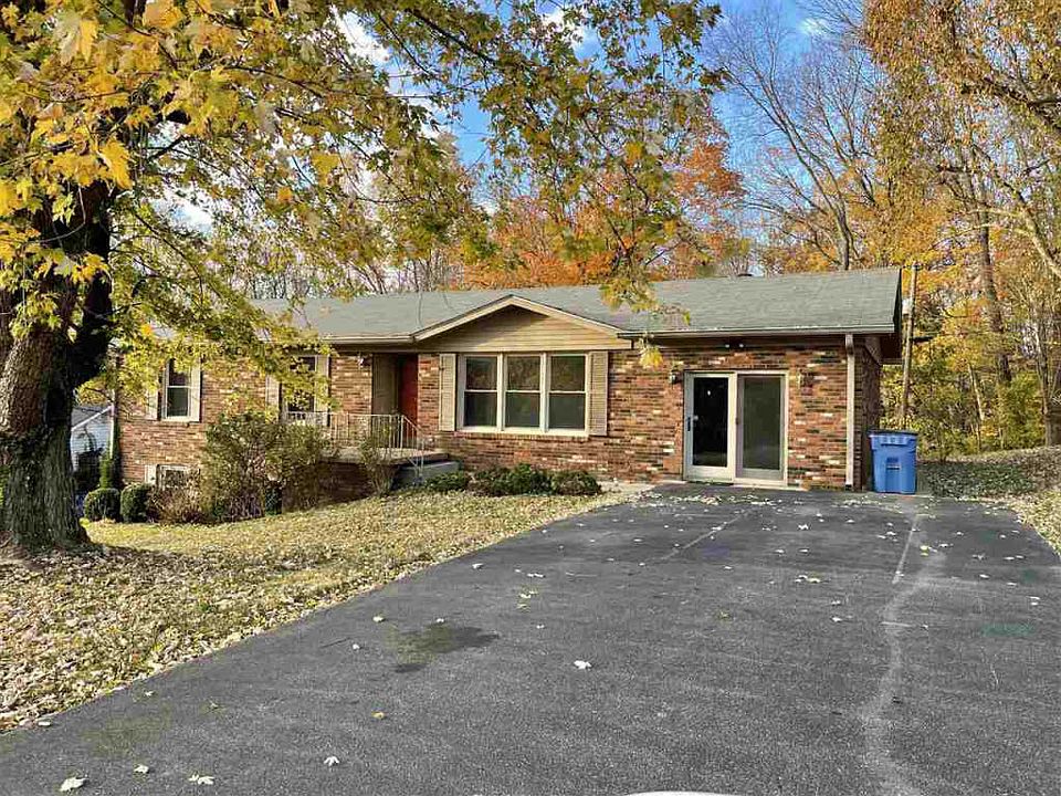 1st image of 136 Meadow Dr