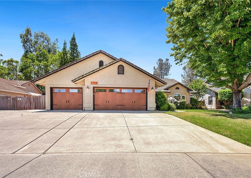 1st image of 1740 Vinson Dr