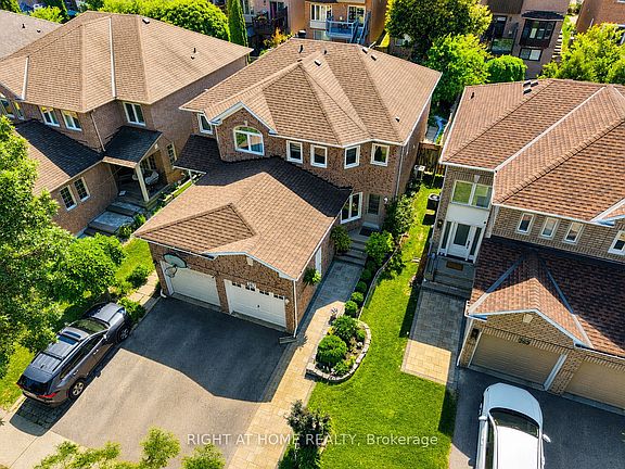 2nd image of 267 Pinnacle Trl