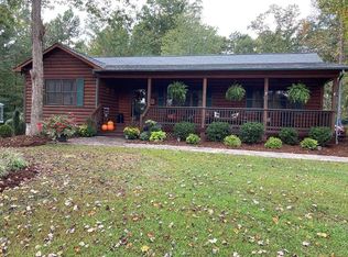 39 Hidden Lake Pkwy, Nebo, NC 28761