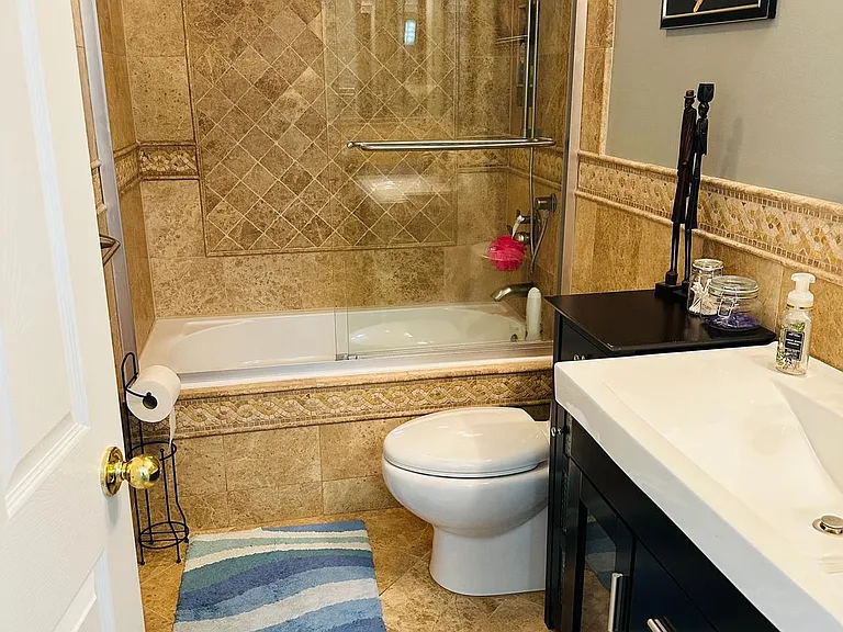 18810 Creeper Ln — Photo 11