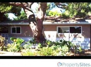 402 Alturas Rd, Fallbrook, CA 92028