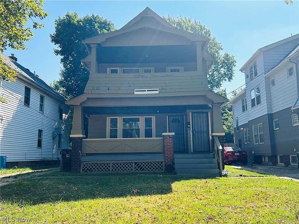 1st image of 1061 E 169th St