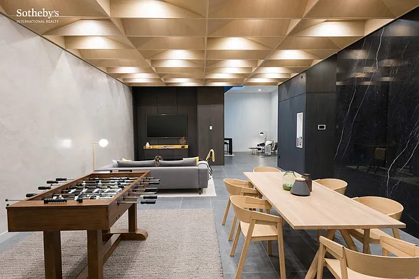 Rented by Sotheby's International Realty | media 7