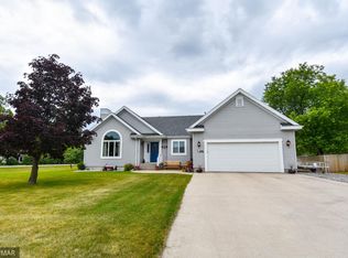 301 Cardinal Ave, Thief River Falls, MN 56701