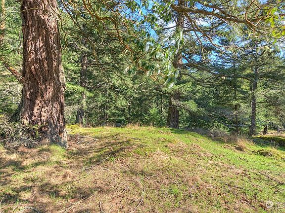 5th image of 936 Palisades-Lot 40 Drive