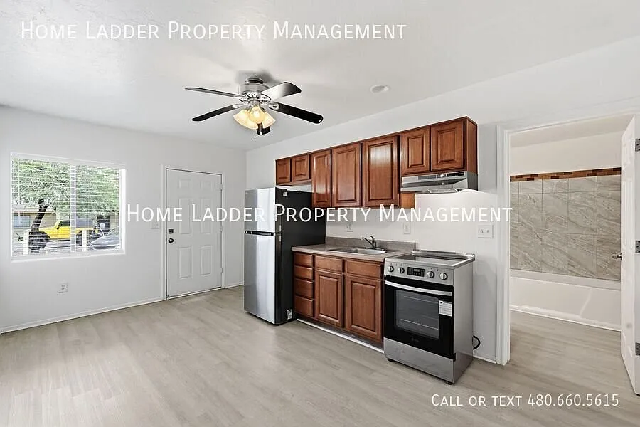1 Month Free Rent! Studio Apartment in Gated Community close to Downtown Tucson! — Photo 3