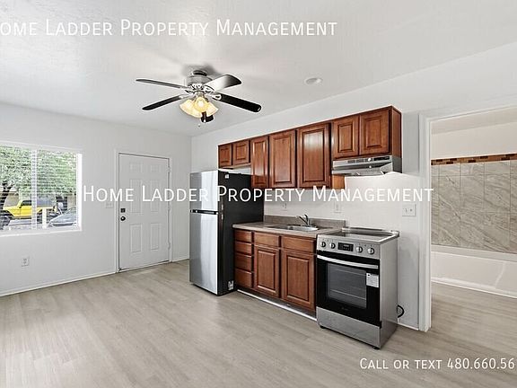 3rd image of 2115 N Oracle Rd APT 1107