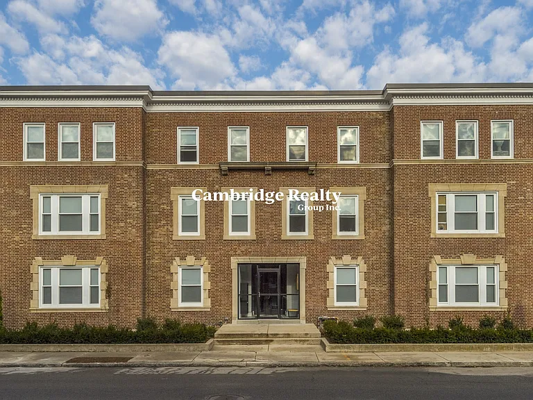 35 South St #T3 — Photo 9
