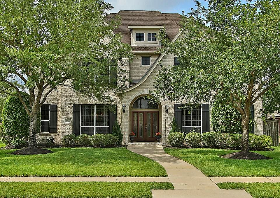1st image of 3014 Barton Dr