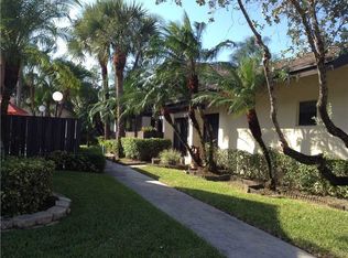 2546 Carambola Cir N, Coconut Creek, FL 33066