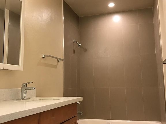 2nd image of 2850 Sneath Ln APT 8