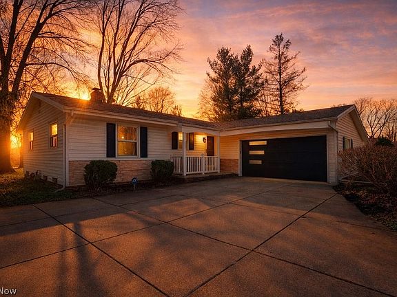 2nd image of 5995 Liberty Rd