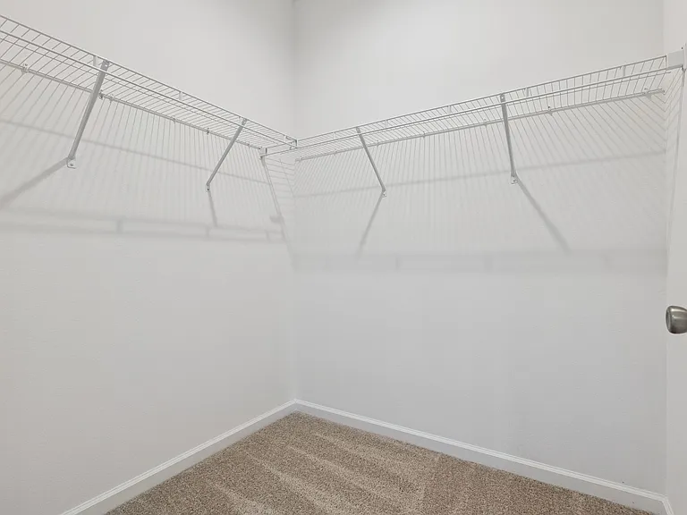 3712 Watercliff Cir — Photo 16
