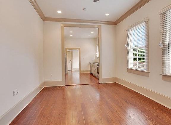 3rd image of 743 Washington Ave