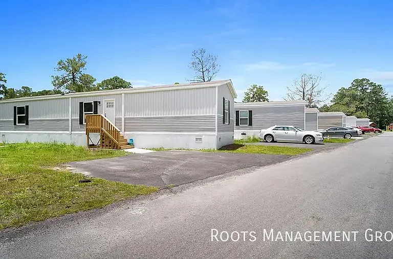 300 Brantley Dr #32 — Photo 25