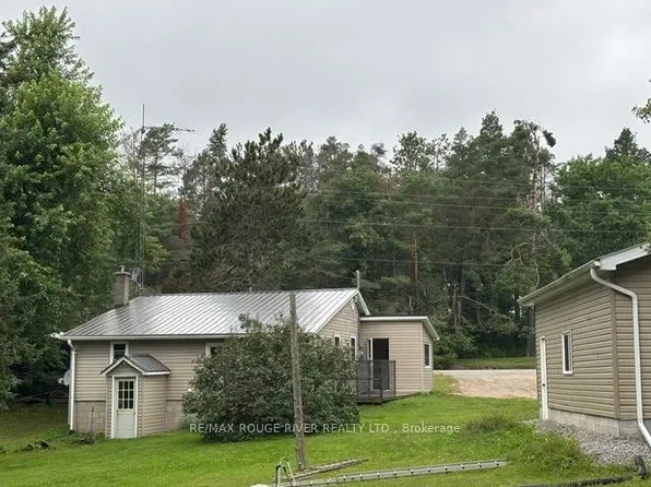 5096 County Road 503 Rd, Trent Lakes, ON K0M 2A0