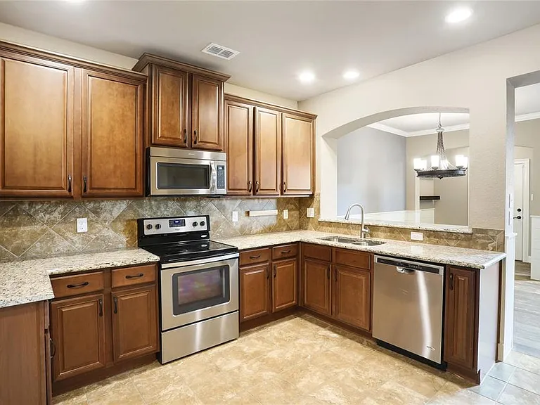 6929 Sandshell Blvd — Photo 8