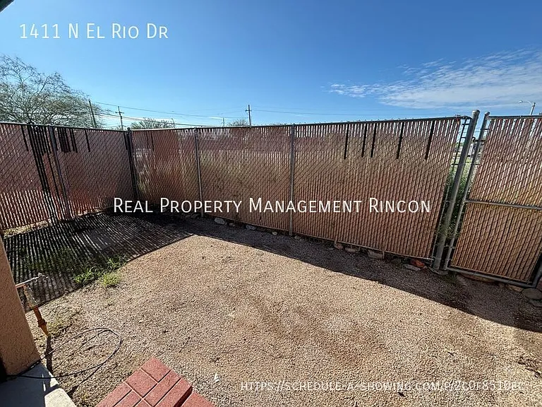 1411 N El Rio Dr — Photo 11
