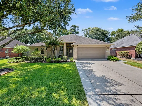 18043 Landing Brook Dr, Humble, TX 77346