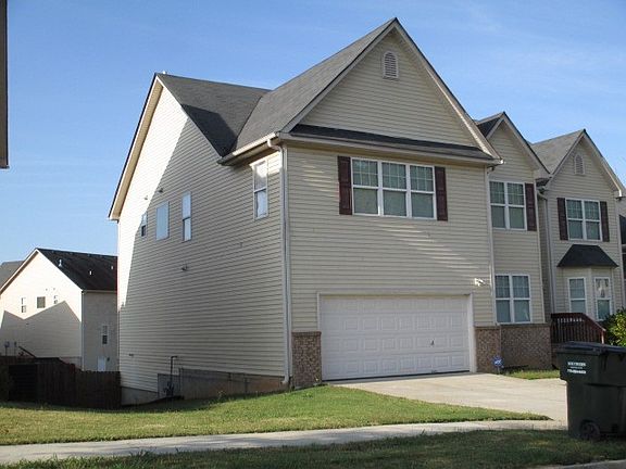 2nd image of 3480 Grand Manor Trl