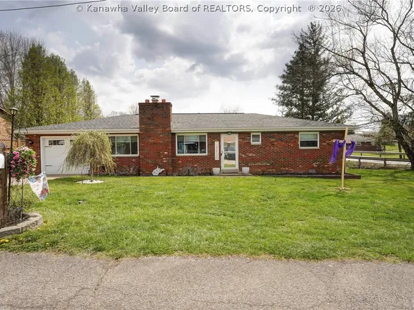 1 Hillcrest Dr, Scott Depot, WV 25560