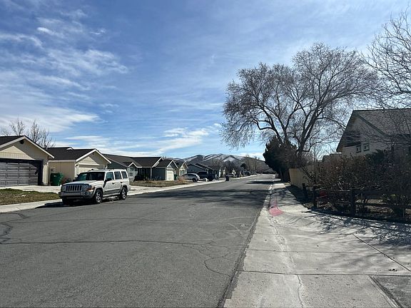 4th image of 158 Rosecrest Dr