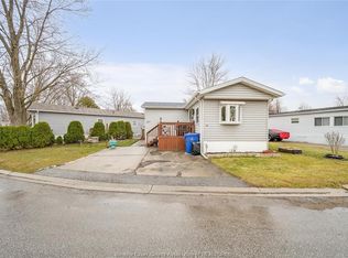 137 Dana Dr, Essex, ON