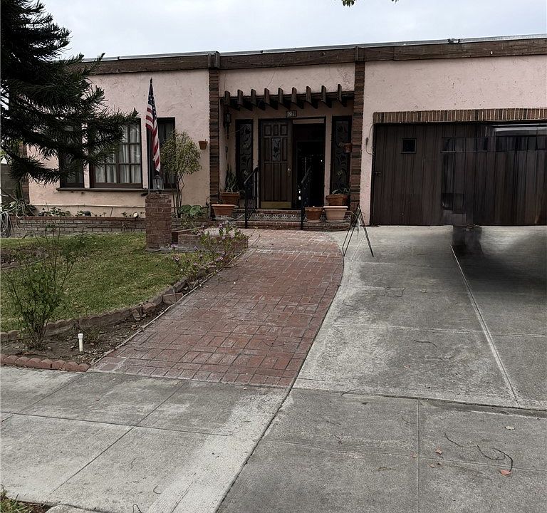 1st image of 1221 Idlewood Rd