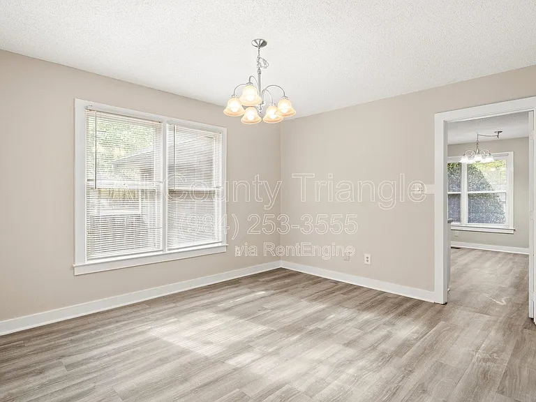 1619 Budwood Dr — Photo 13