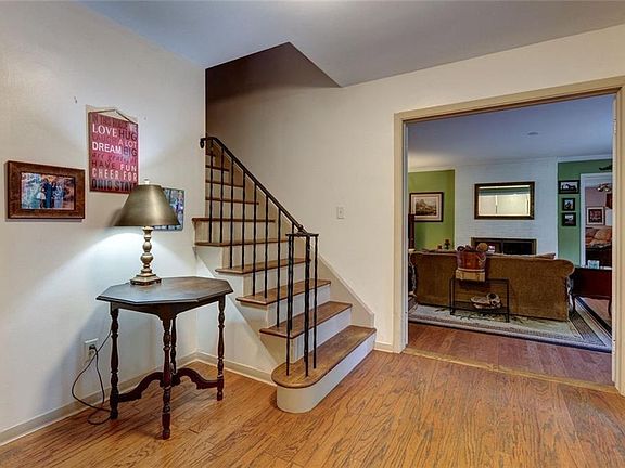 5th image of 1890 Old Tannery Cir