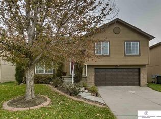 5663 S 186th Ave, Omaha, NE 68135