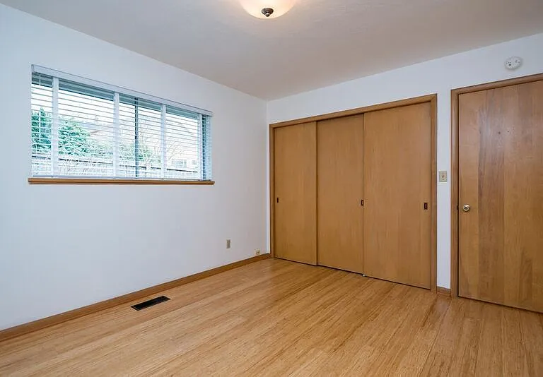 6202 E Burnside St — Photo 19