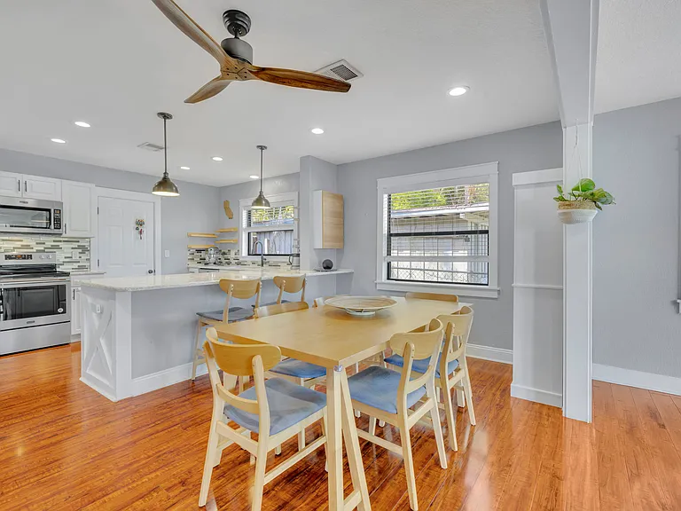 1081 Lake Weldona Dr — Photo 7