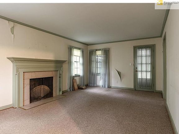 2nd image of 5637 Tahoe Ln