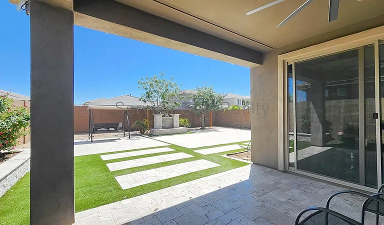 3407 E Louise Dr — Photo 10