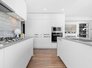 450 Westview St #2402, Coquitlam, BC V3K0G3