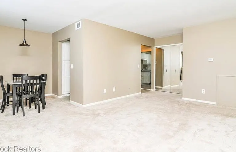 30074 W Twelve Mile Rd — Photo 5