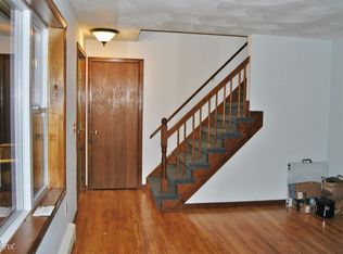 1050 Broad Rock Rd, South Kingstown, RI 02879