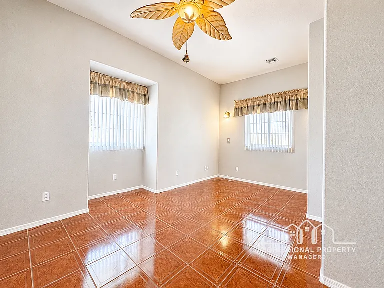 14181 E 49th Ln — Photo 10