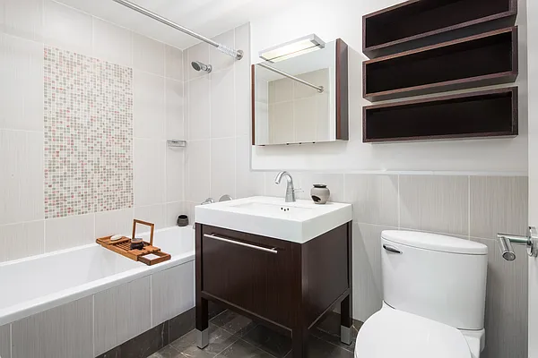 Rented by Douglas Elliman | media 19