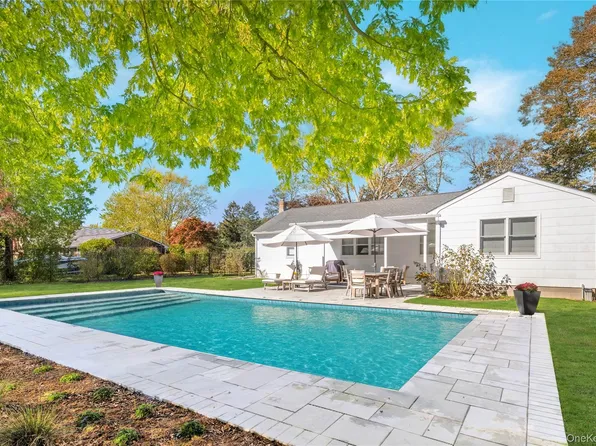 920 Pine Neck Road, Southold, NY 11971