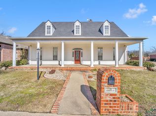 13 Estates Ct, Longview, TX 75605