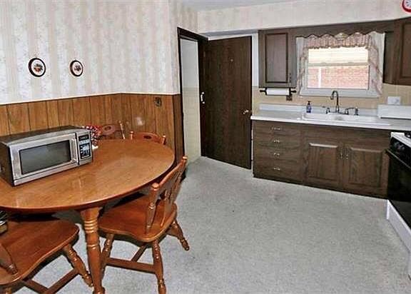5th image of 7129 Whaley Pl