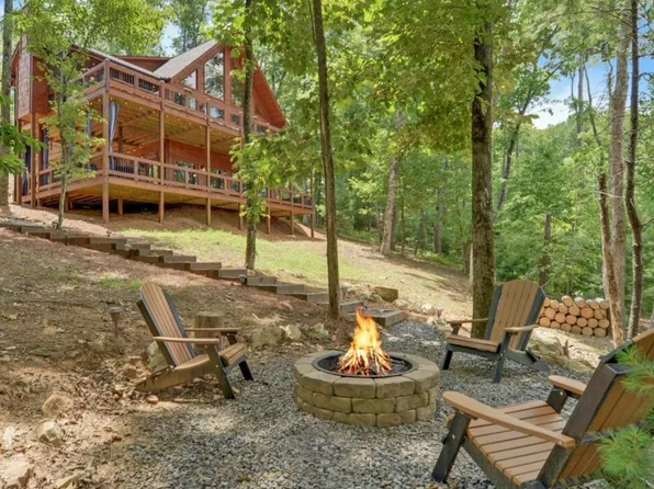 356 Mountain Trce, Cherry Log, GA 30522